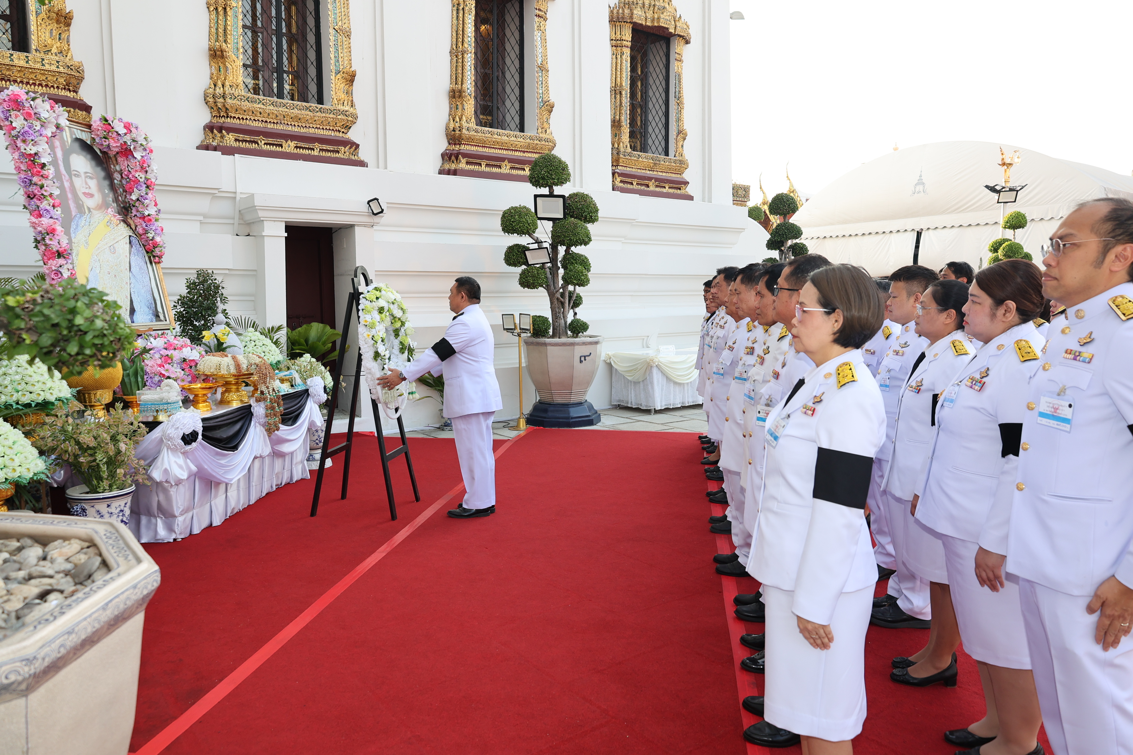 title - สำนักงานการปฏิรูปที่ดินเพื่อเกษตรกรรม รับพระราชทานพระบรมราชานุญาตให้ร่วมเป็นเจ้าภาพบำเพ็ญกุศลถวายพระบรมศพ สมเด็จพระนางเจ้าสิริกิติ์ พระบรมราชินีนาถ พระบรมราชชนนีพันปีหลวง (Re-post)